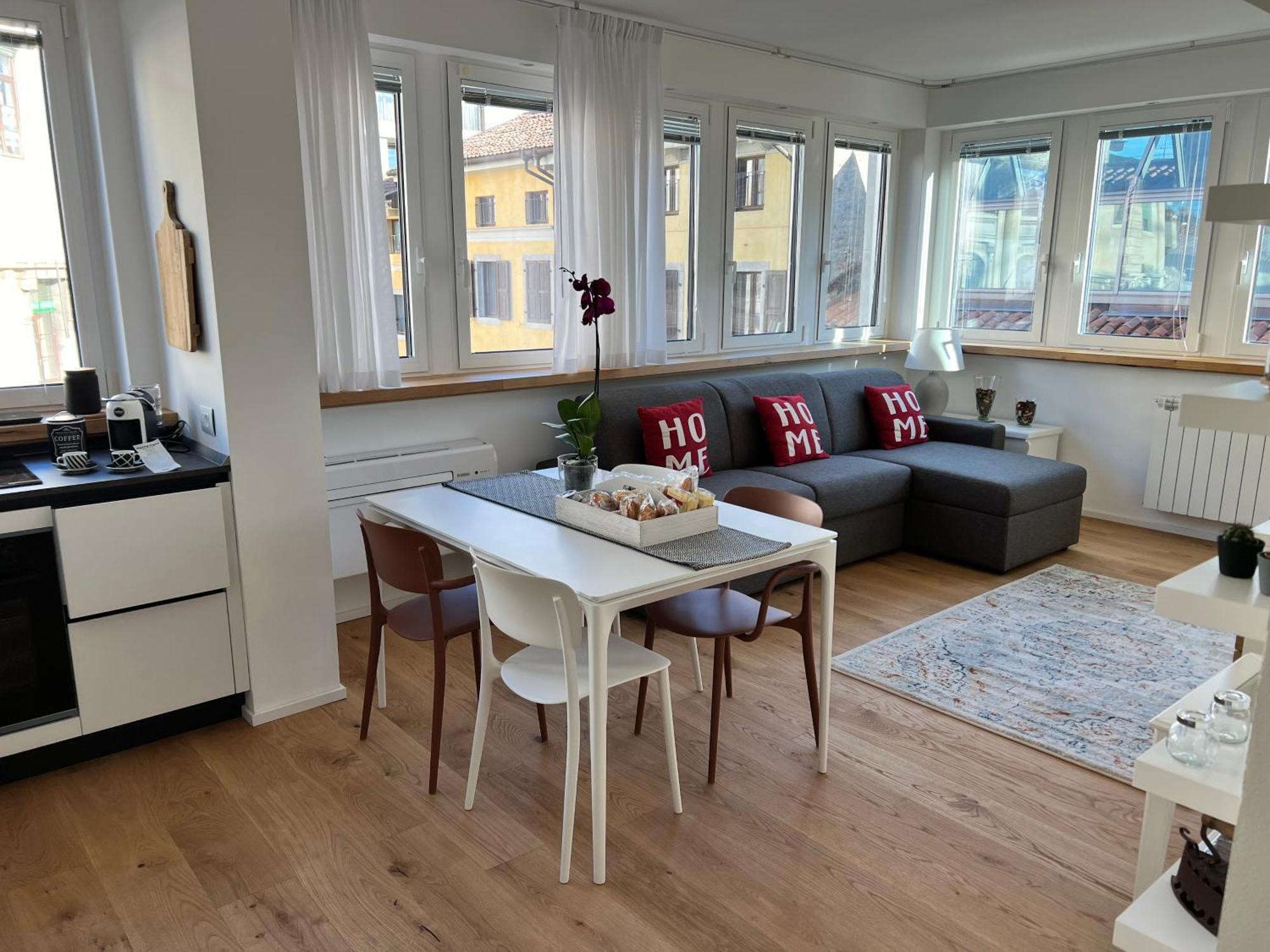 Apartmán Conte Cavour Udine Exteriér fotografie